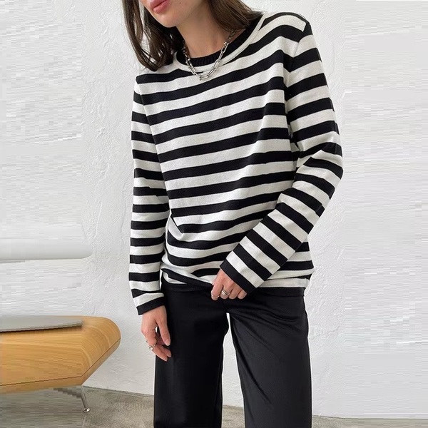 Womens Striped Pullover Knit 